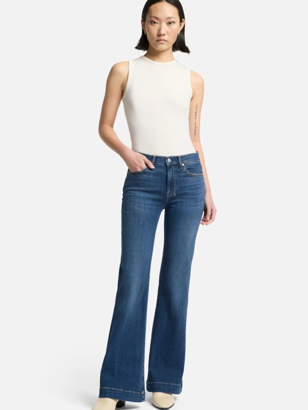 7 For All Mankind Tailorless Slim Illusion Luxe Dojo in Love Story